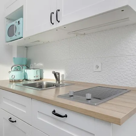 Apartament Seaside With Balcony In - Close To By Renters Pobierowo