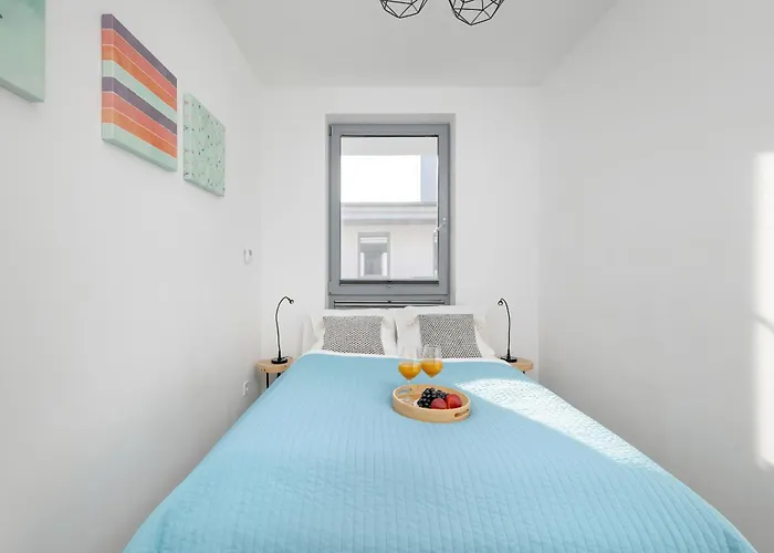 公寓 Seaside With Balcony In - Close To By Renters *