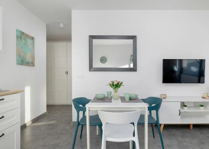 公寓 Seaside With Balcony In - Close To By Renters